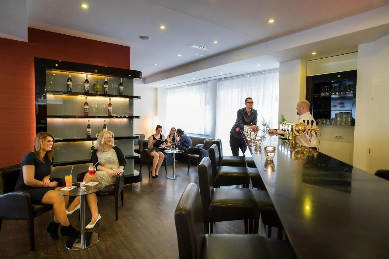 Wellness Hotel Green Paradise Pirkenhammer 4*,  체코